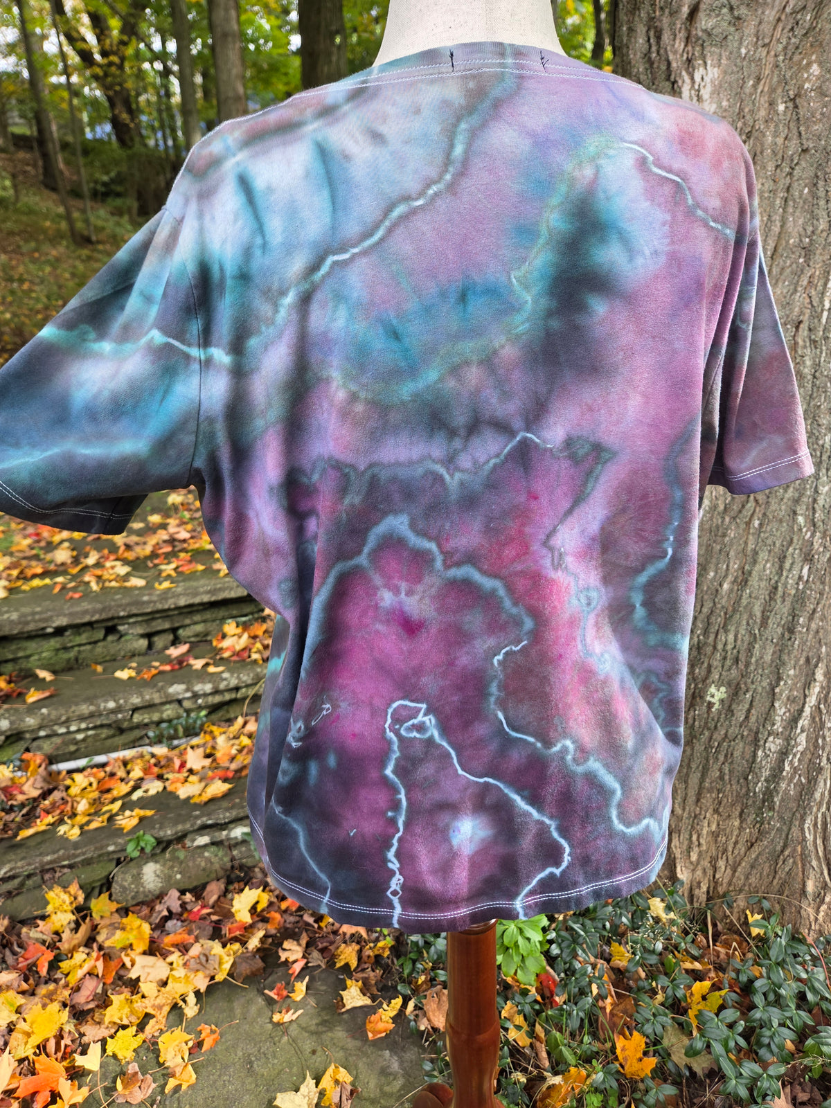 Ice-Dyed Women’s Extra Large V-Neck T-Shirt — Twilight Geode — One of a Kind