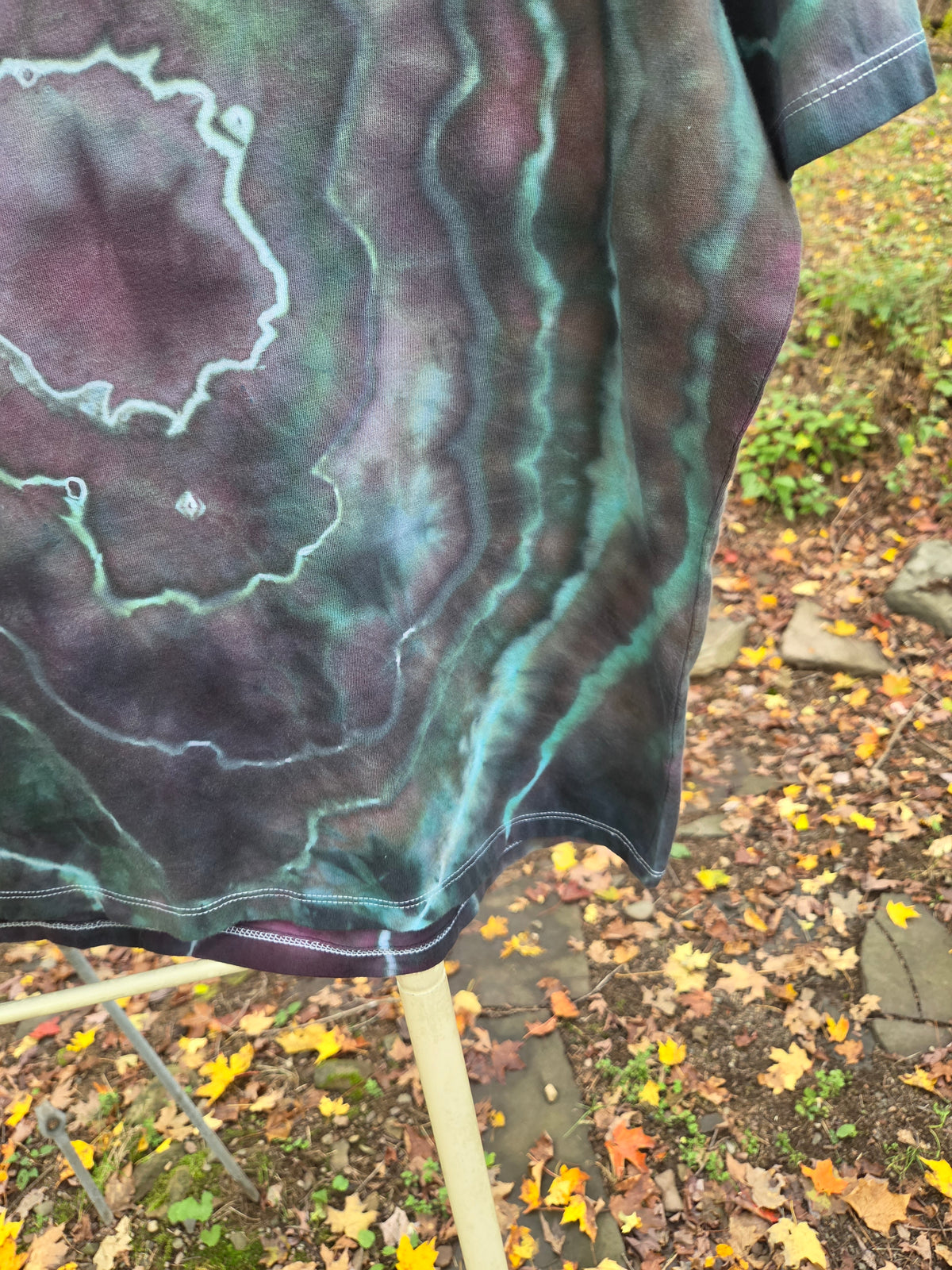 Ice-Dyed Women’s Extra Large V-Neck T-Shirt — Twilight Geode — One of a Kind