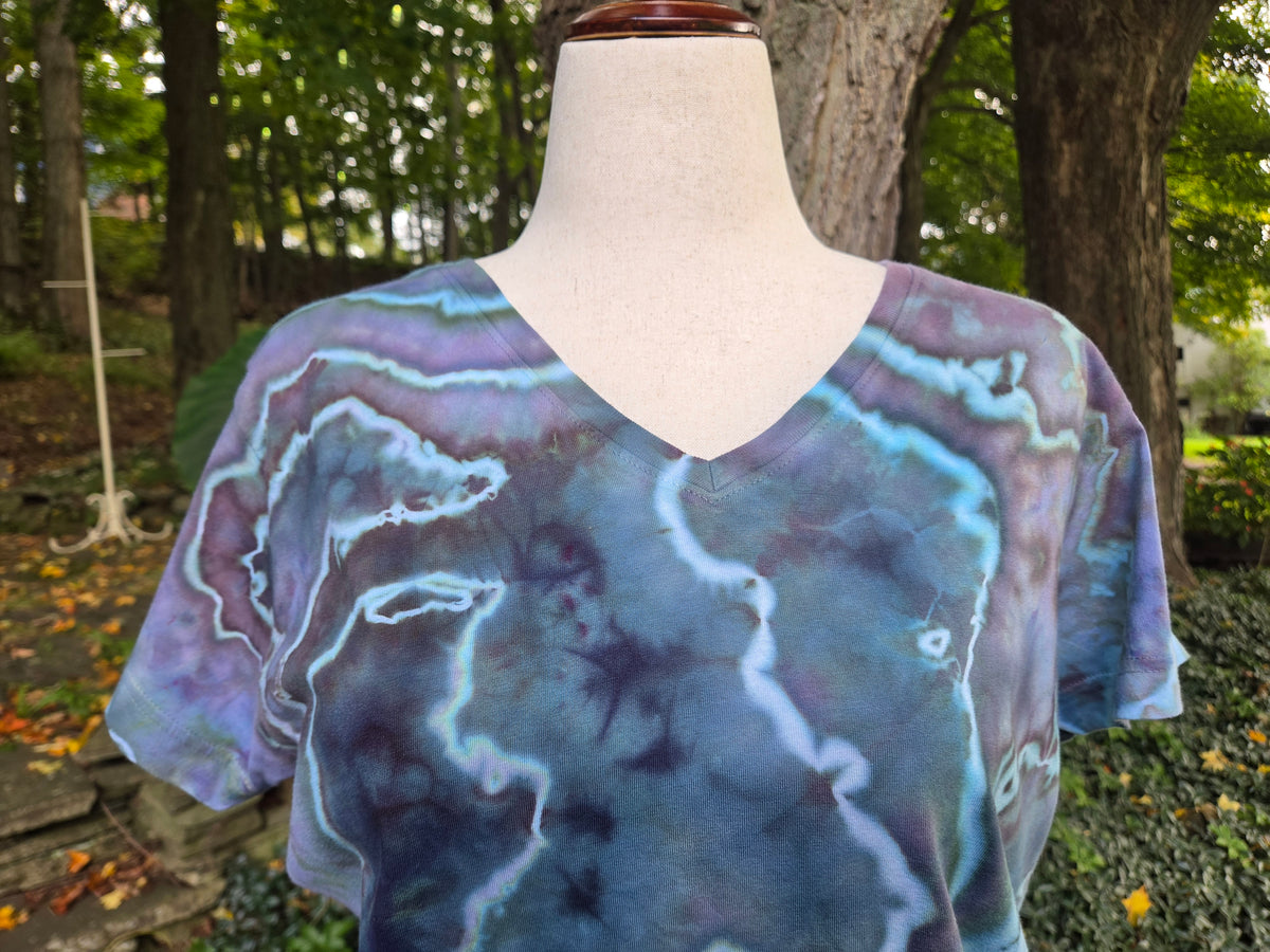 Ice-Dyed Women’s Large V-Neck T-Shirt — One of a Kind